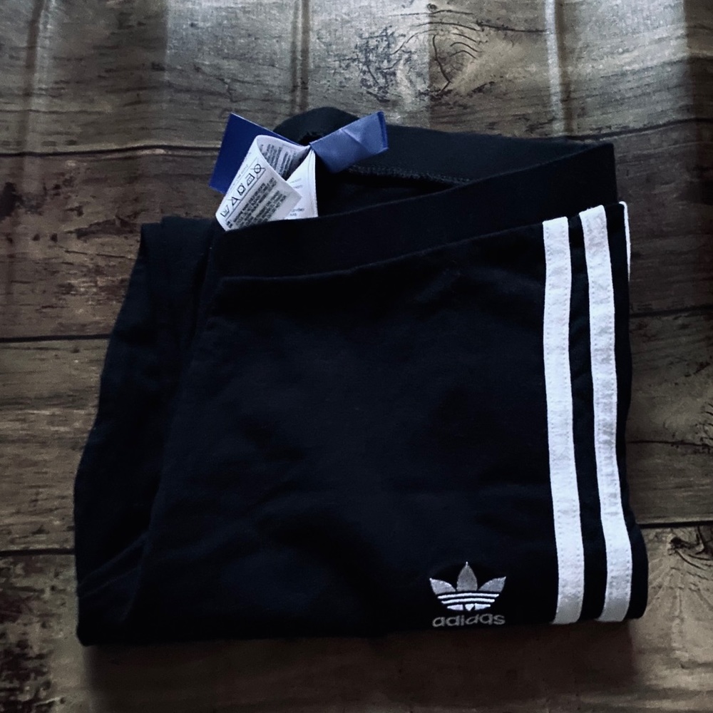 Women’s Adidas Leggings